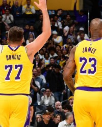 美记：湖人队渴望胜利，他们不想等待&amp;amp;现在就想赢得总冠军