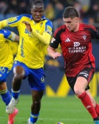 开云在线平台-捉襟见肘，西乙米兰德斯仅以12名一线队报名球员开启新赛季