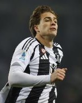 开云在线平台-罗马诺：两家英超俱乐部为伊尔迪兹准备高额报价，但尤文不卖