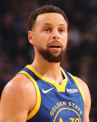 开云官方入口-库里27+7勇士17分大逆转尼克斯 巴特勒32+8唐斯17+20